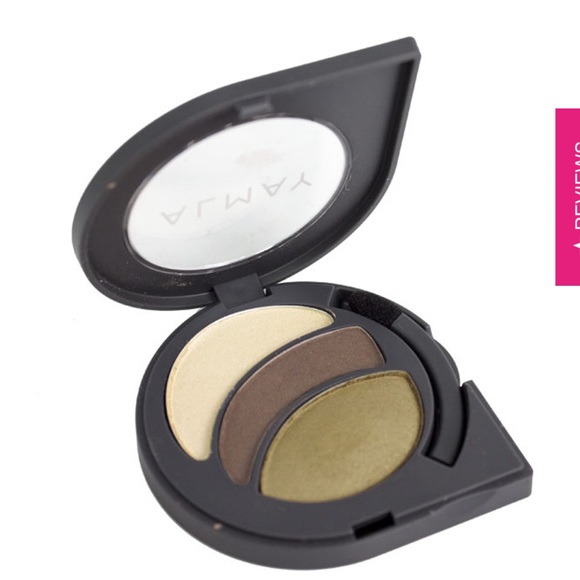 Hazel Eyes | ALMAY i-Color Everyday Neutrals Eyeshadow Palette + Gel Eyeliner - Picture 2 of 4
